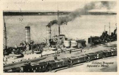 Kariniai laivai Klaipėdos uoste – atvirukas